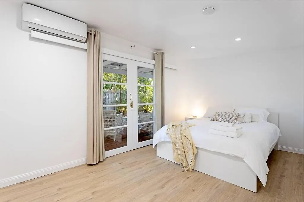Manley St Retreat Daire Redcliffe