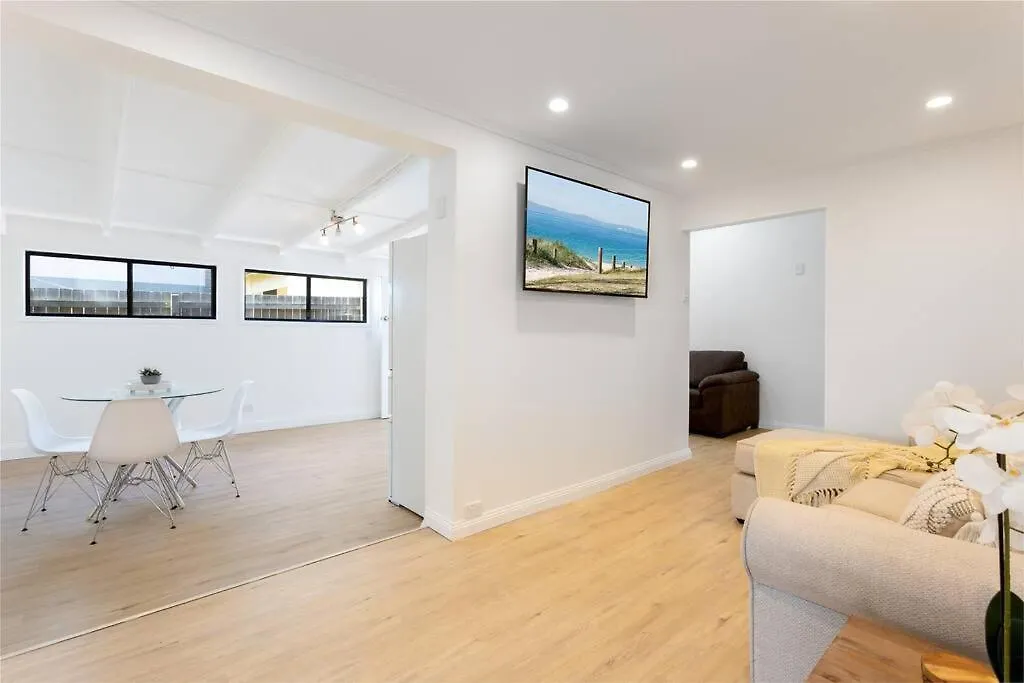 Manley St Retreat Daire Redcliffe